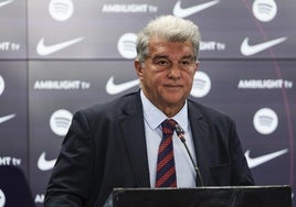 Laporta: «No ganamos en Milán, básicamente, por decisiones arbitrales»