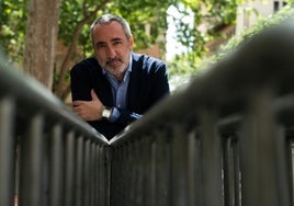 Génova ficha al consultor de las mayorías absolutas de PP y PSC en municipios de Cataluña