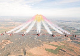 Patrulla Águila, cuarenta años de baile acrobático en el aire