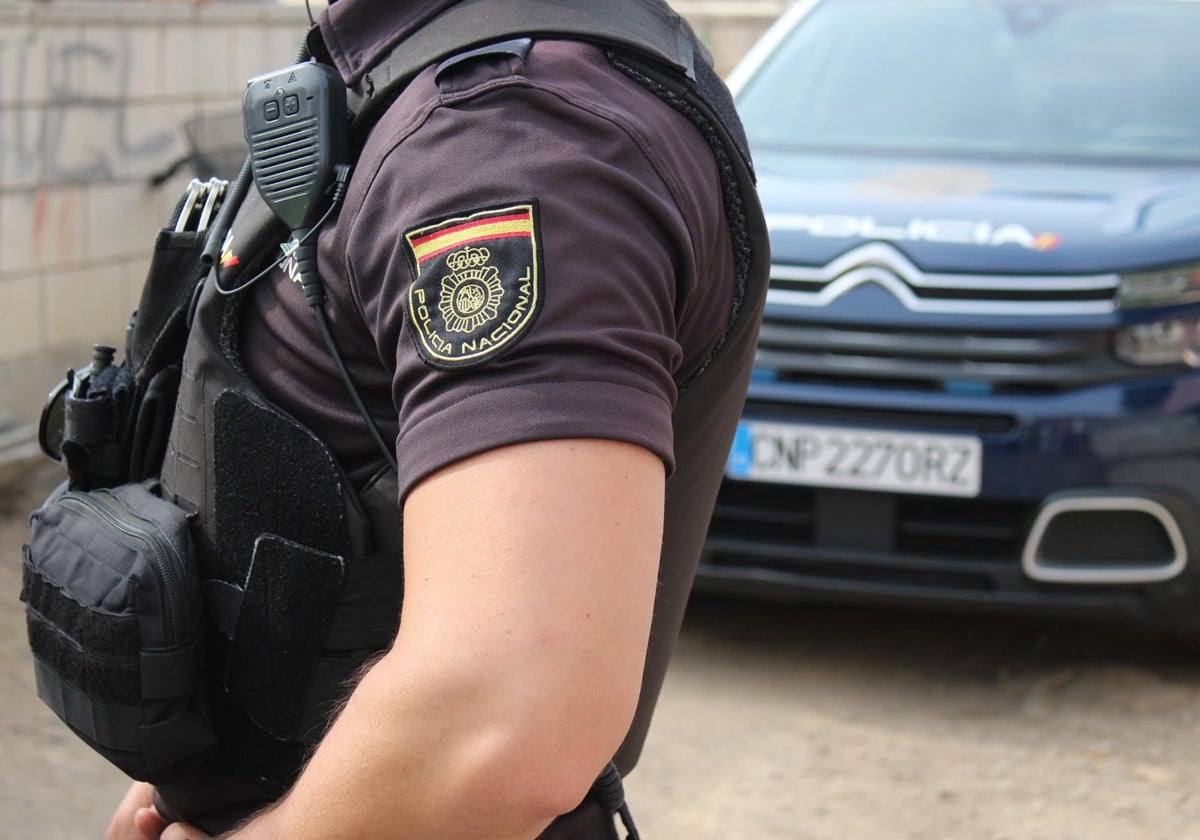 Herido un policía nacional en Úbeda tras recibir una puñalada en el cuello