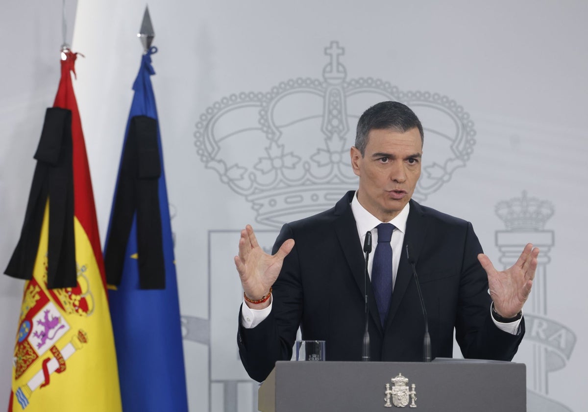 Pedro Sánchez anuncia una inversión de 10.470 millones en defensa para llegar al 2% del PIB en 2025