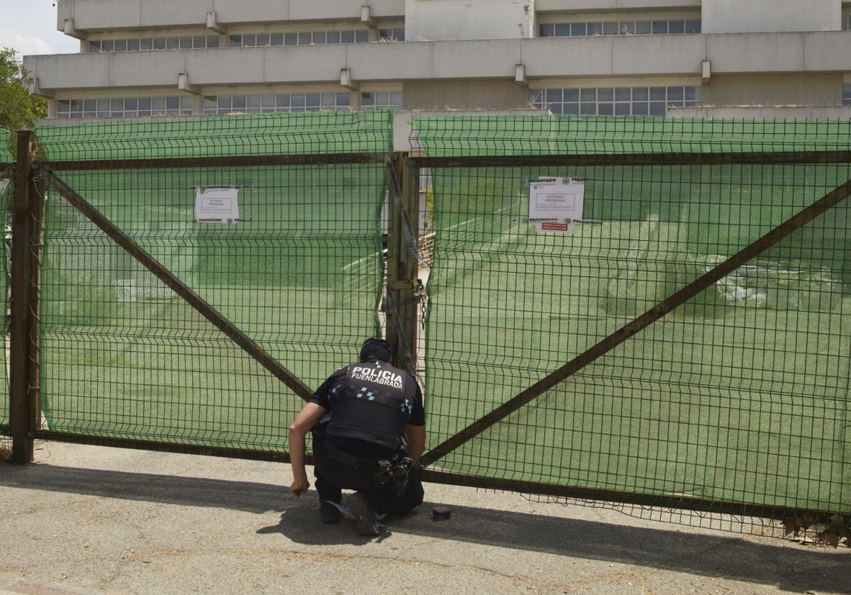 Centro de La Cantueña, cuyas obras fueron precintadas por la Policía Local de Fuenlabrada