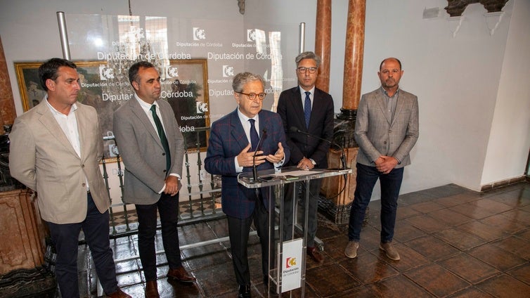 Las diputaciones de Córdoba y Granada reclaman de nuevo la conversión en autovía de la N-432