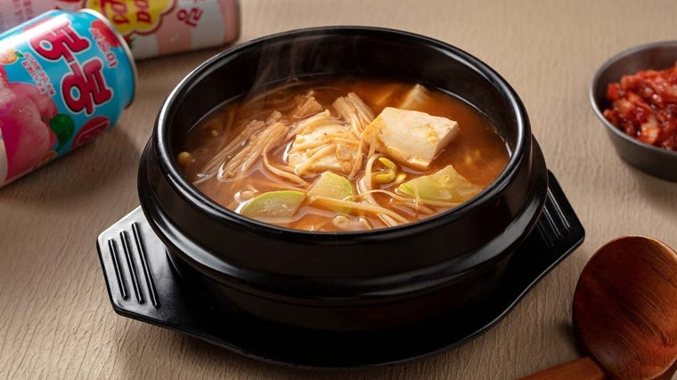Noodles, ramen y arroces complementan su carta