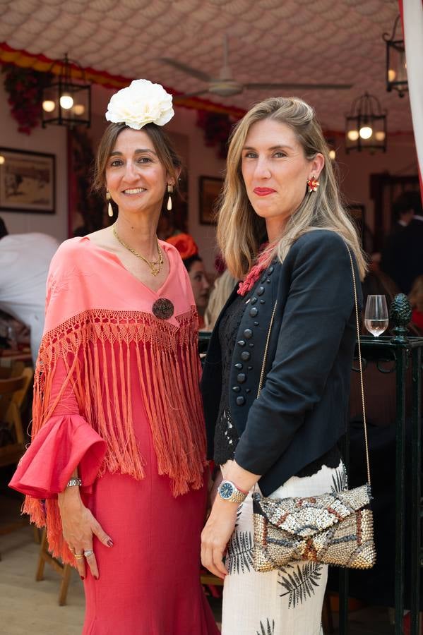 Marta Fraguero y Guadalupe Cruz-Conde