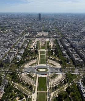 Imagen secundaria 2 - Torre Eiffel y vistas desde la cima