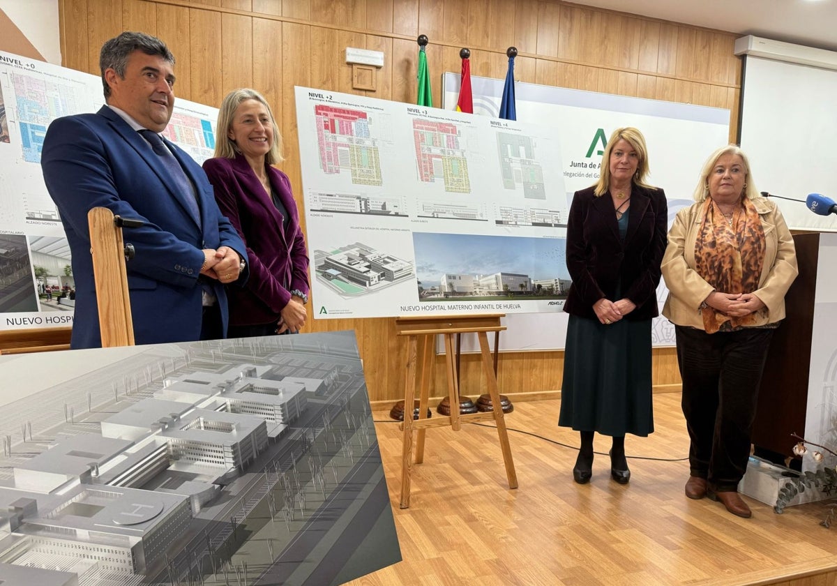 José Manuel Correa, Rocío Hernández, Pilar Miranda y Manuela Caro han presentado el nuevo proyecto del Materno Infantil de Huelva