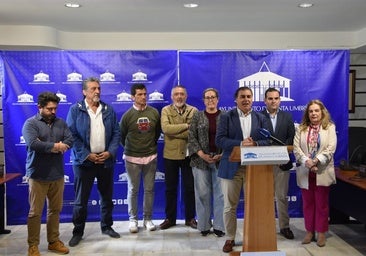 El alcalde de Punta Umbría anuncia el «desbloqueo» del Ayuntamiento tras 'fichar' a un concejal del PP