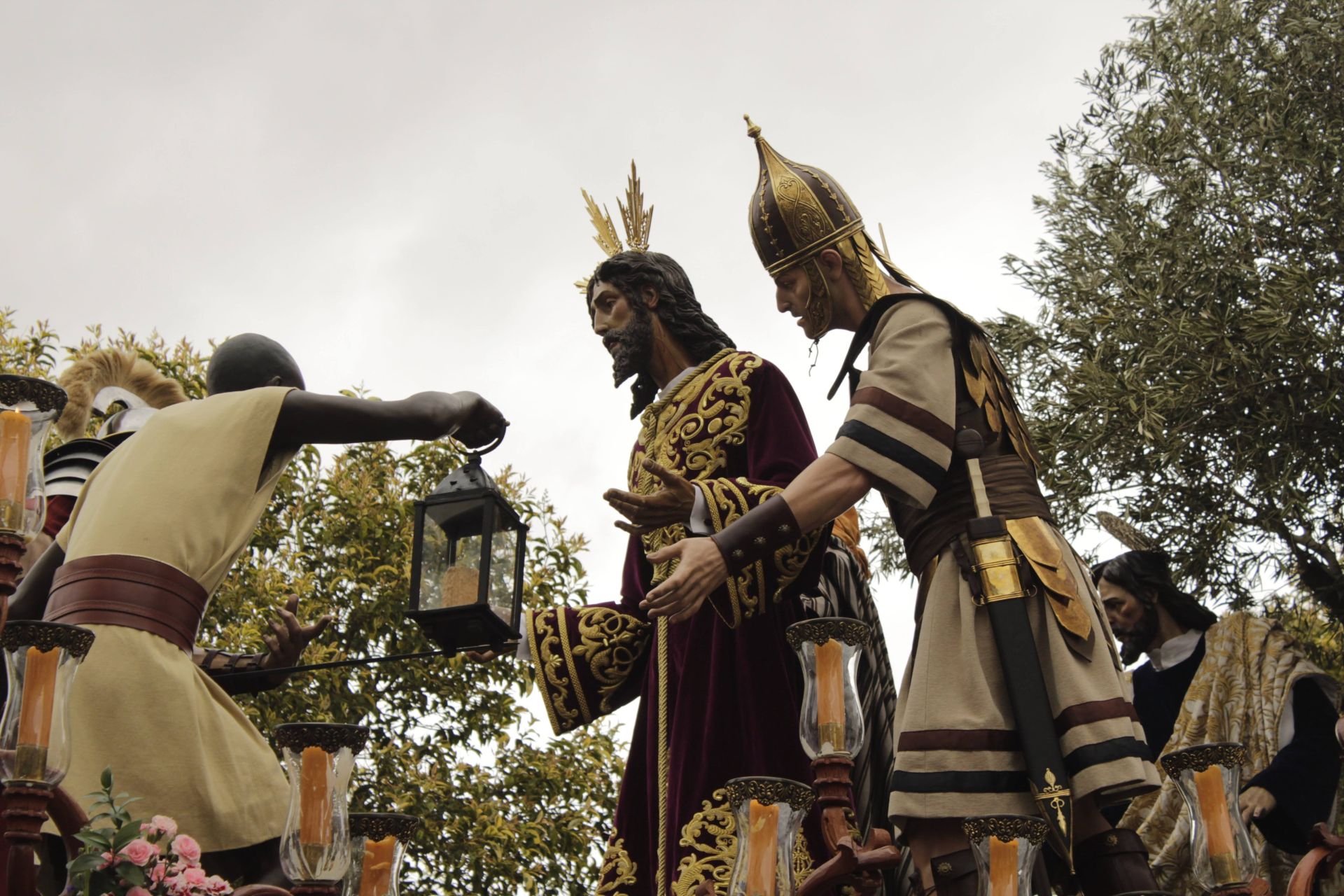 Miércoles Santo en Huelva: Estampas del Prendimiento desde El Carmen