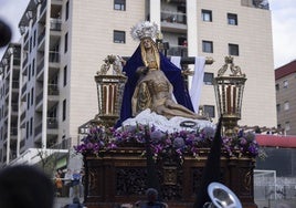 Viernes Santo: El cortejo fúnebre del Santo Entierro