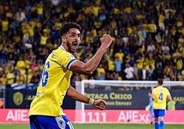 Las notas del Cádiz - Sevilla: Chris Ramos, el mejor
