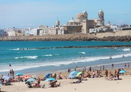 Las mejores playas de Cádiz para pasar esta Semana Santa 2025