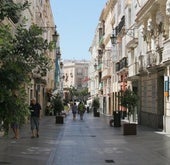 La posible vinculación del Papa León XIV con un comercio de Cádiz